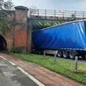 stoneferry-road-reopens-after-lorry-crashes-into-bridge-–-recap