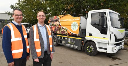 council-unveils-first-100%-electric-food-waste-collection-vehicle