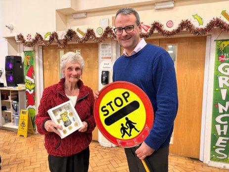 ‘remarkable’ school crossing patrol-officer-retires-after-28 years-of service  