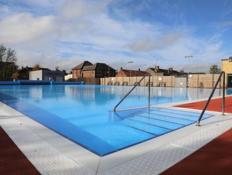 free-water-safety-initiative-launched-at-albert-avenue-pools