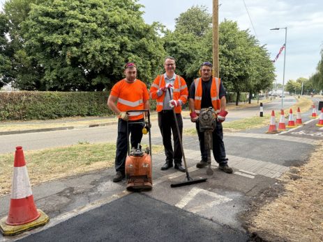 councillor-joins-highway-operations-team-to-see-vital-work-first-hand 